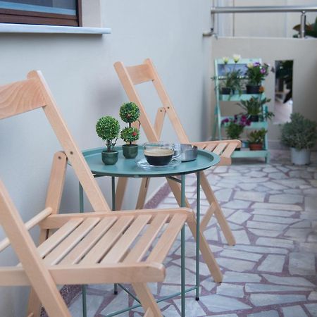 Comfy & Modern Apartment In The Heart Of Heraklion Exterior foto