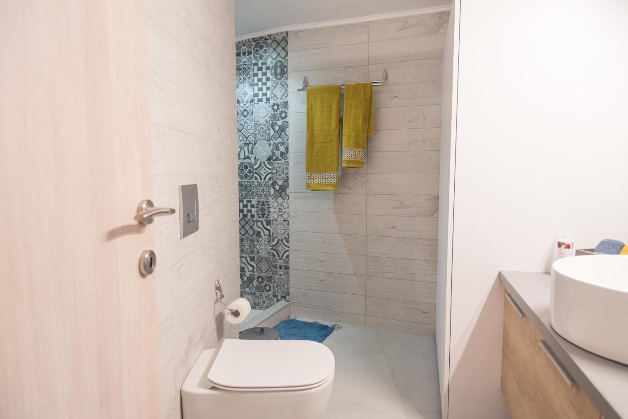 Comfy & Modern Apartment In The Heart Of Heraklion Exterior foto