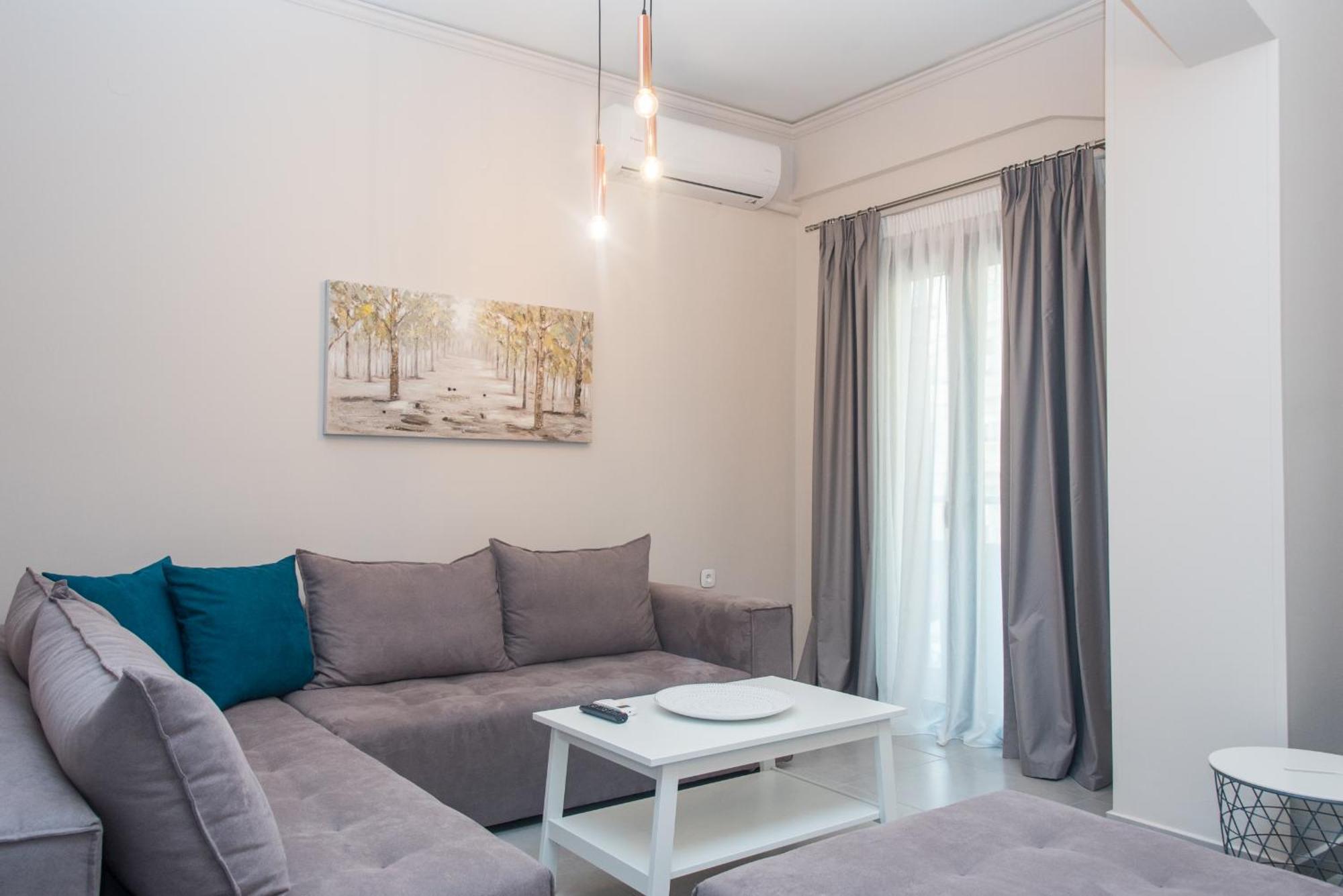 Comfy & Modern Apartment In The Heart Of Heraklion Exterior foto